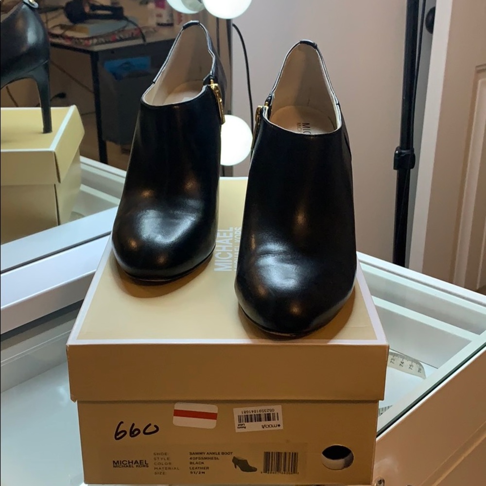 Michael Kors Boots